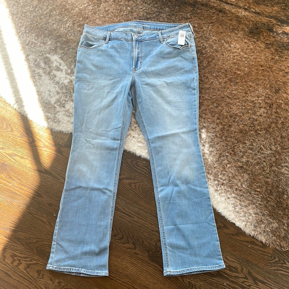 Old Navy mid-rise kicker boot-cut denim